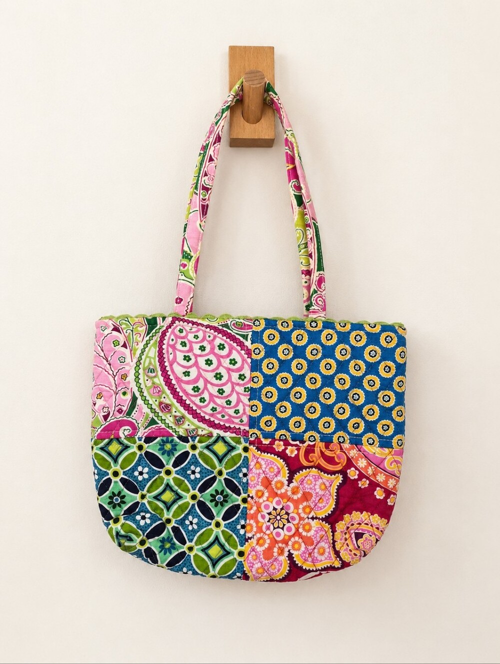 Vera Bradley Lil Patchwork Cotton Quilted Handbag/Tote Multicolor Floral Paisley